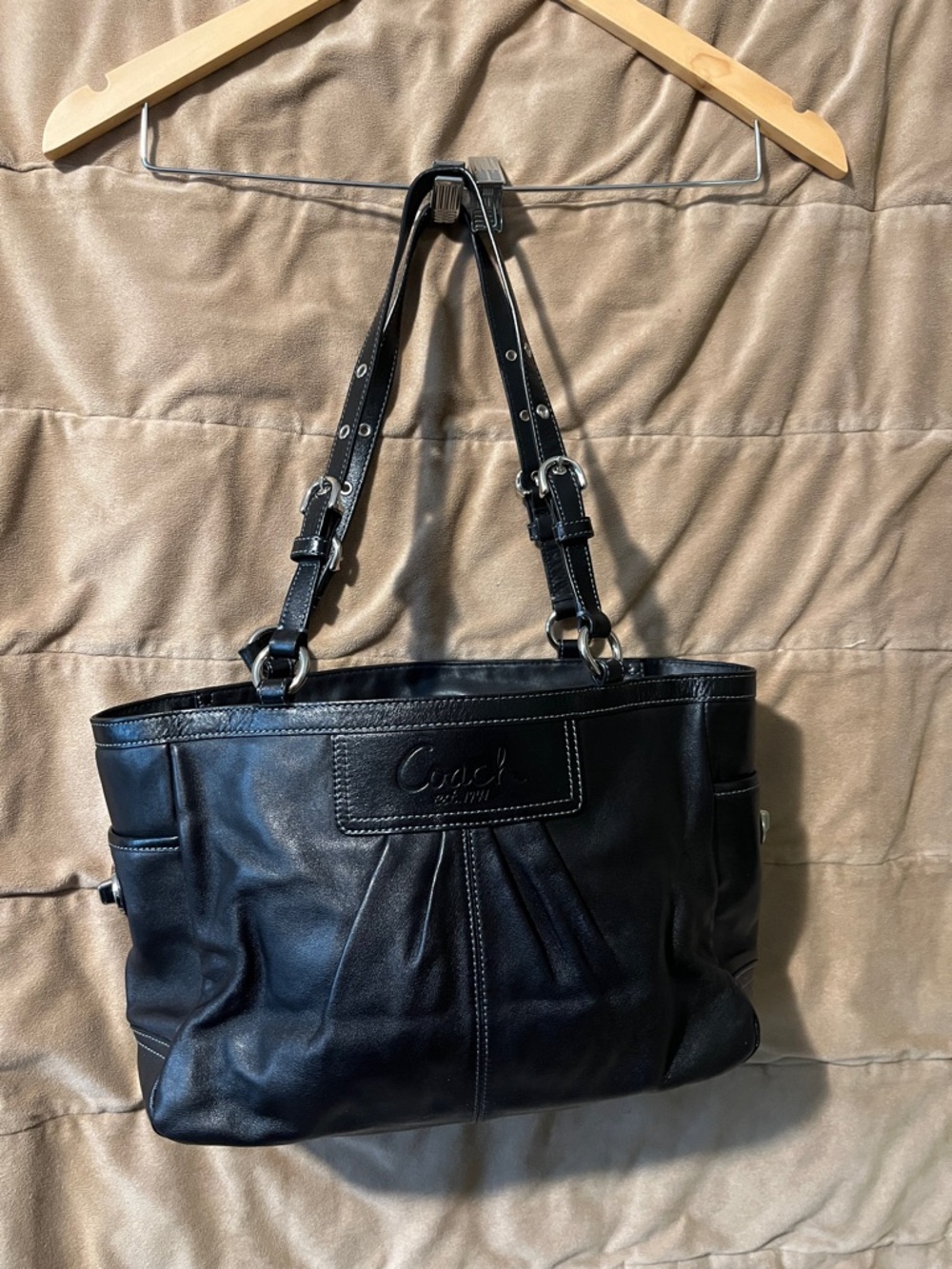 Coach Black Leather Shoulder Bag with Double Straps